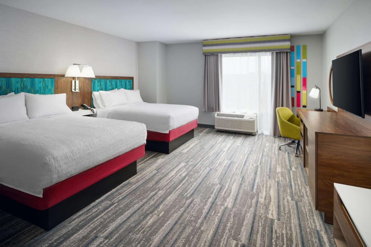 Hampton Inn Towson Downtown Экстерьер фото
